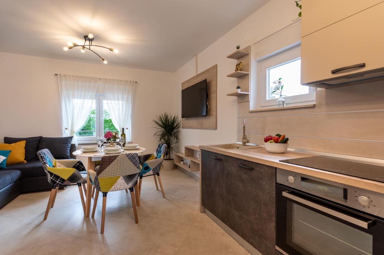 Apartment Ivan Sveti Ivan Dobrinjski Ngoại thất bức ảnh