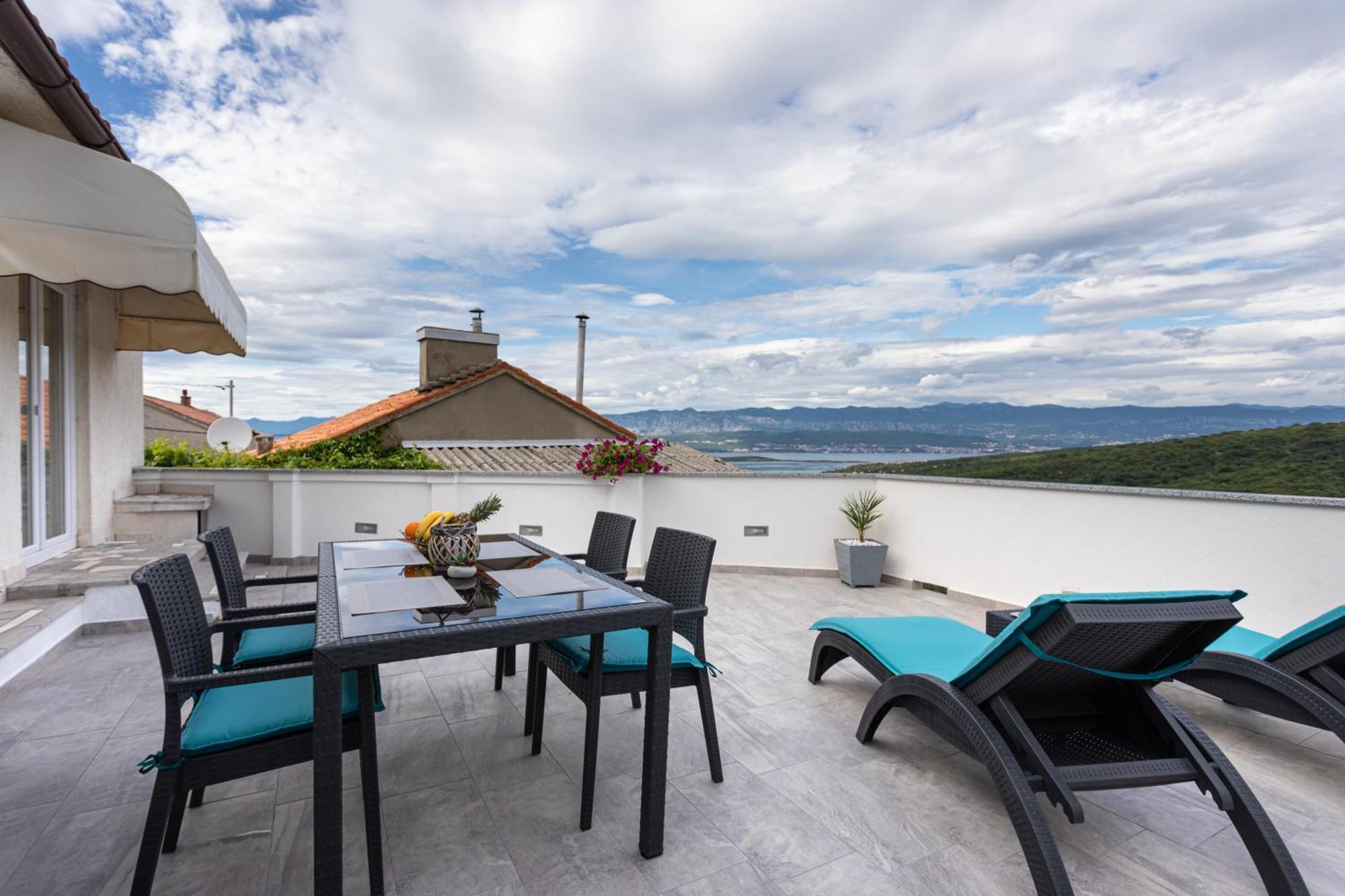 Apartment Ivan Sveti Ivan Dobrinjski Ngoại thất bức ảnh